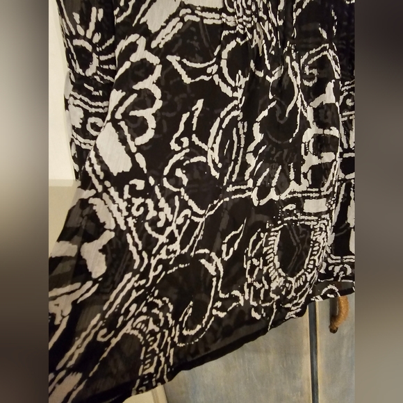 Vintage 90s Cache Sheer Blouse S Black White Pintuck V Neck Pullover - Picture 7 of 11